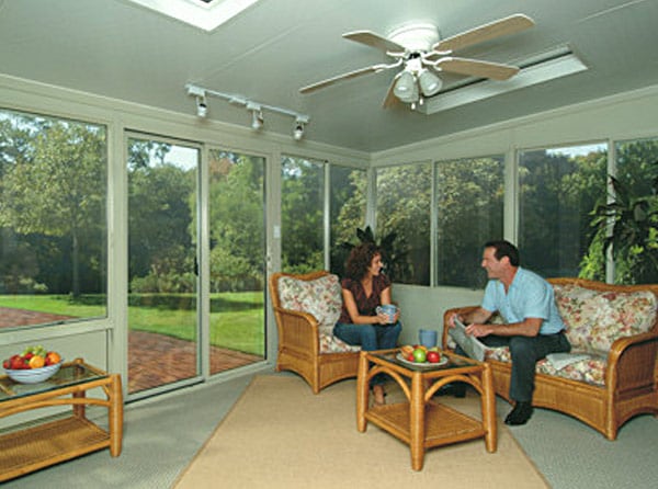 Series 200 Seasonal Sunroom