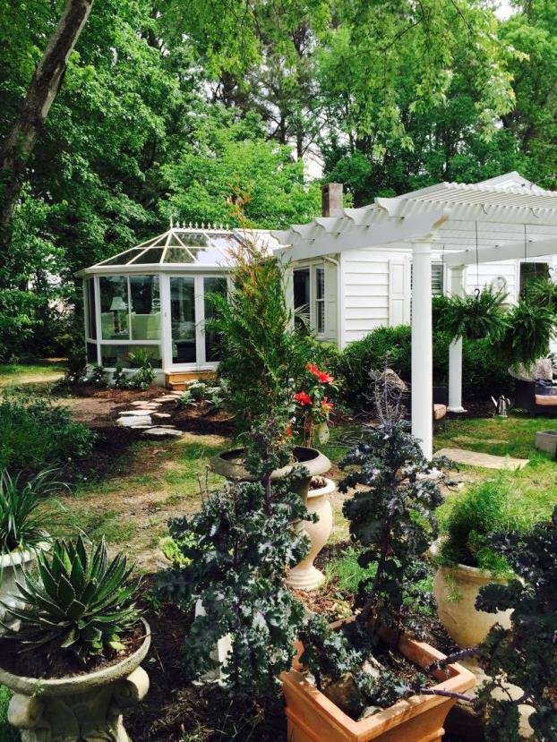 Four Seasons Sunrooms - Conservatory - Victorian