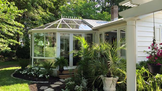 Four Seasons Sunrooms - Conservatory - Victorian